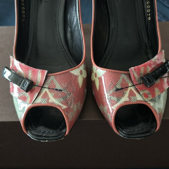 Louis Vuitton open toe mid heel patent leather - Picture 3 of 4